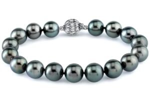 Bracelet made of 11-12mm Tahitian South Sea pearls with a silver clasp.