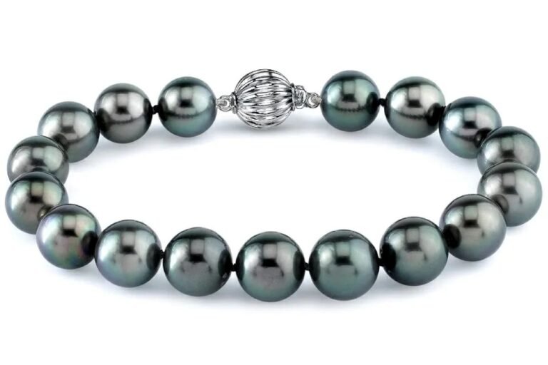 Bracelet made of 11-12mm Tahitian South Sea pearls with a silver clasp.